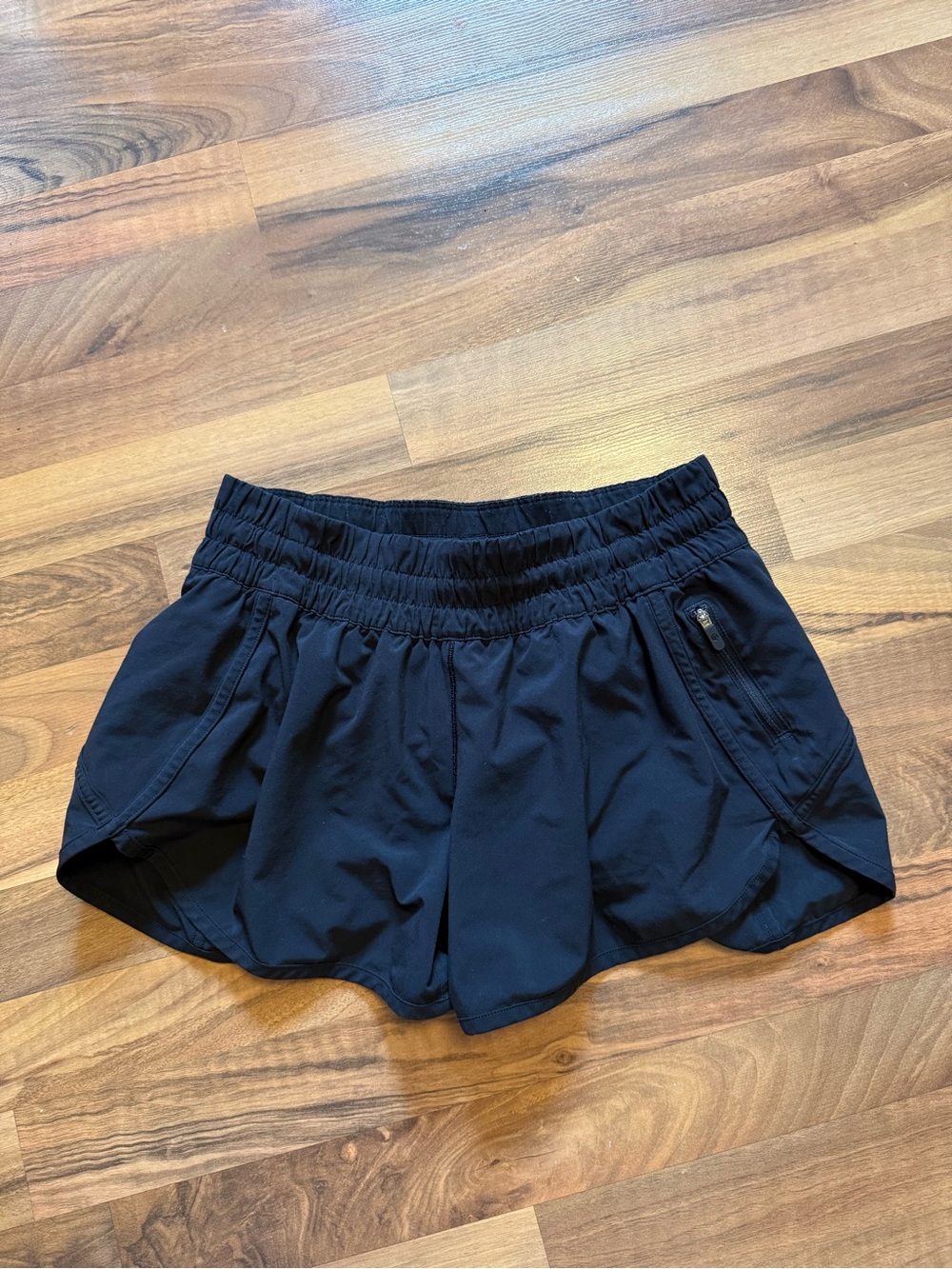 Lululemon Running Shorts - Black - Size 8